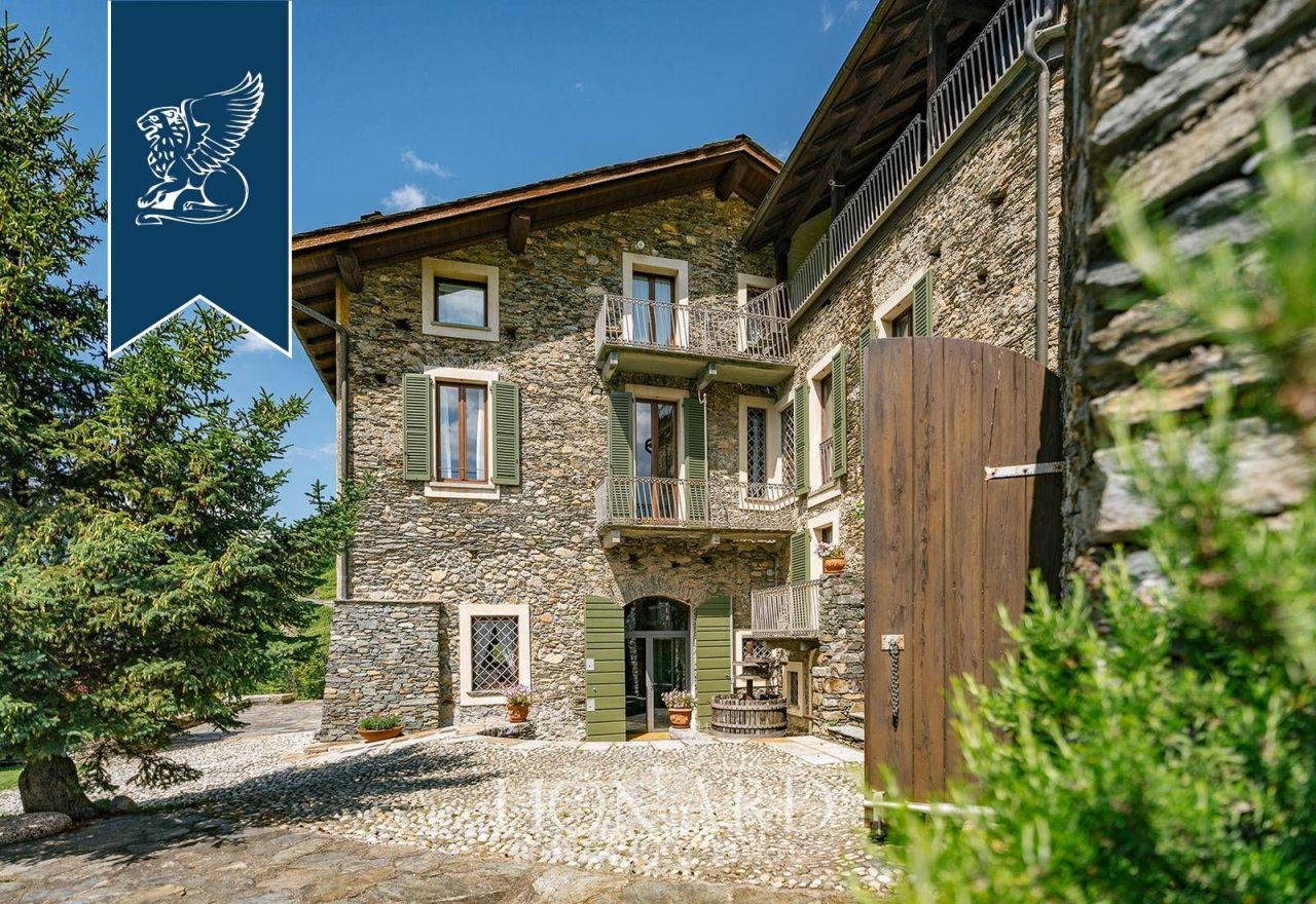 Вилла в Сондрио, Италия, 1 050 м² - фото 11