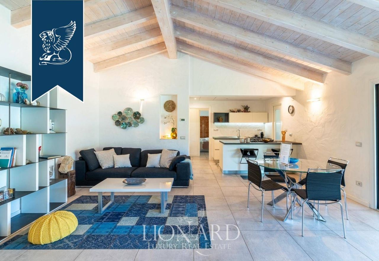 Вилла в Ольбии, Италия, 200 м² - фото 11