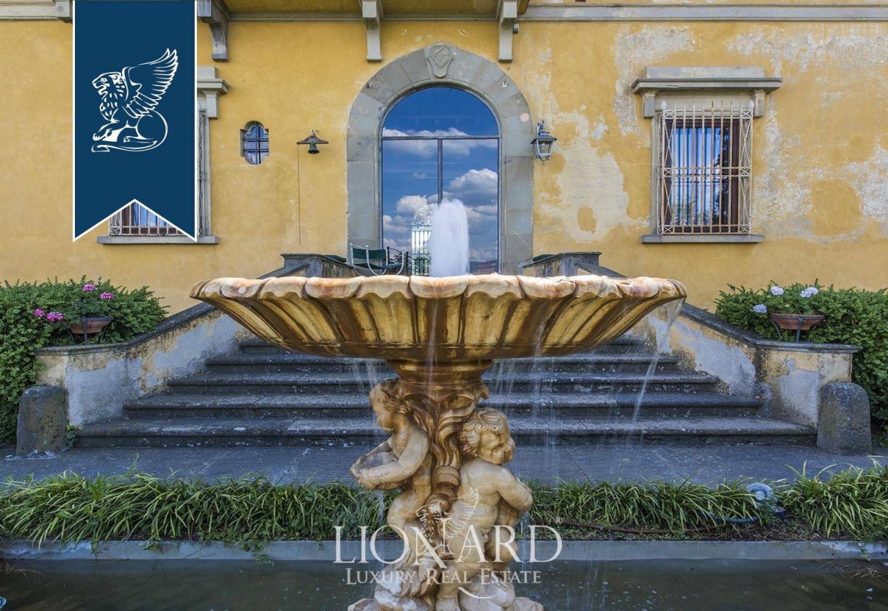 Вилла во Флоренции, Италия, 1 500 м² - фото 11