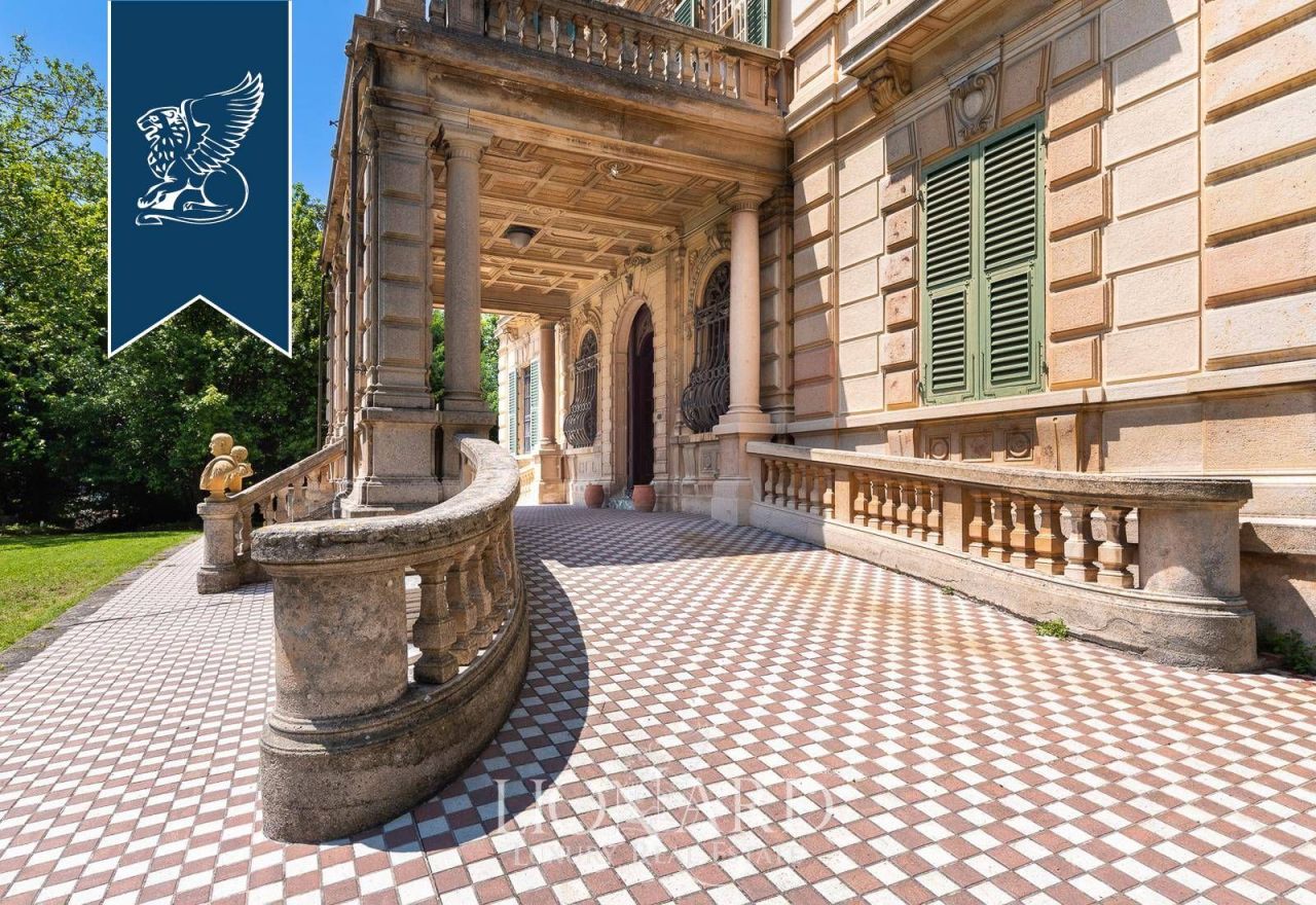 Вилла в Генуе, Италия, 3 057 м² - фото 11