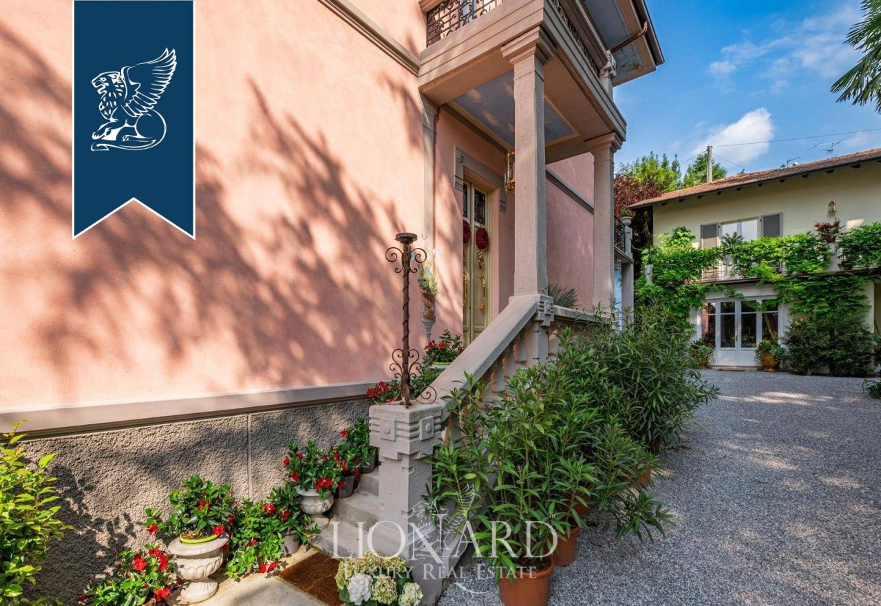 Вилла в Комо, Италия, 500 м² - фото 11