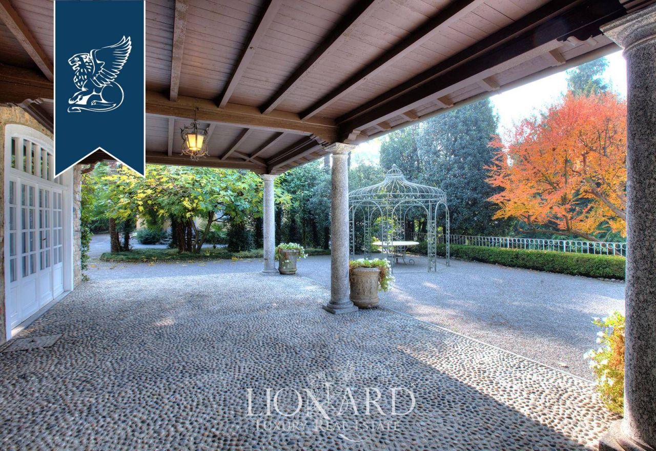 Вилла в Мерате, Италия, 930 м² - фото 11