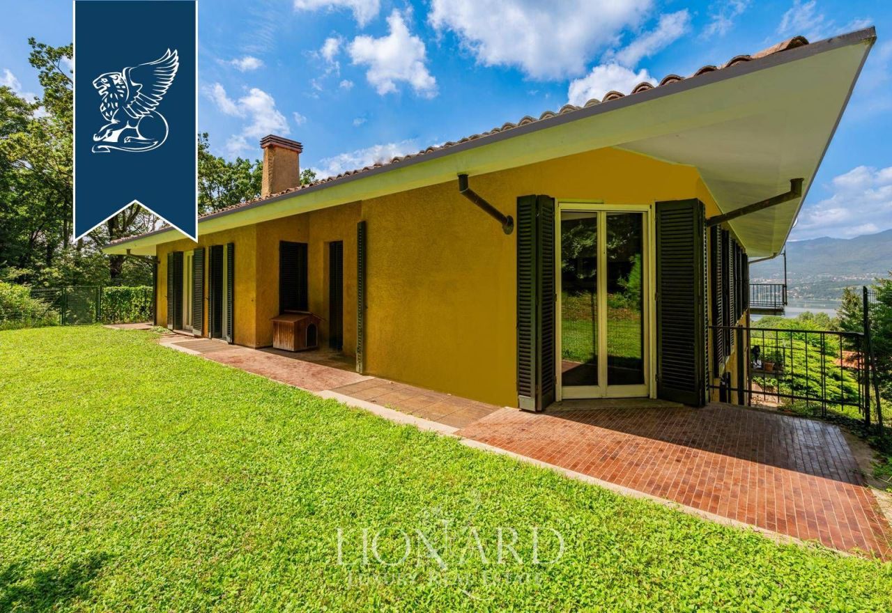 Вилла в Варесе, Италия, 750 м² - фото 11