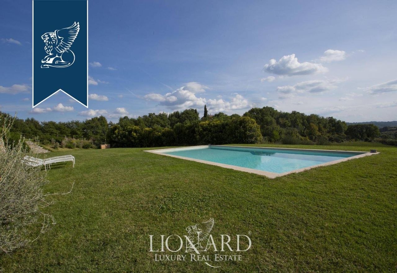 Ферма в Монтегаббьоне, Италия, 1 000 м² - фото 11