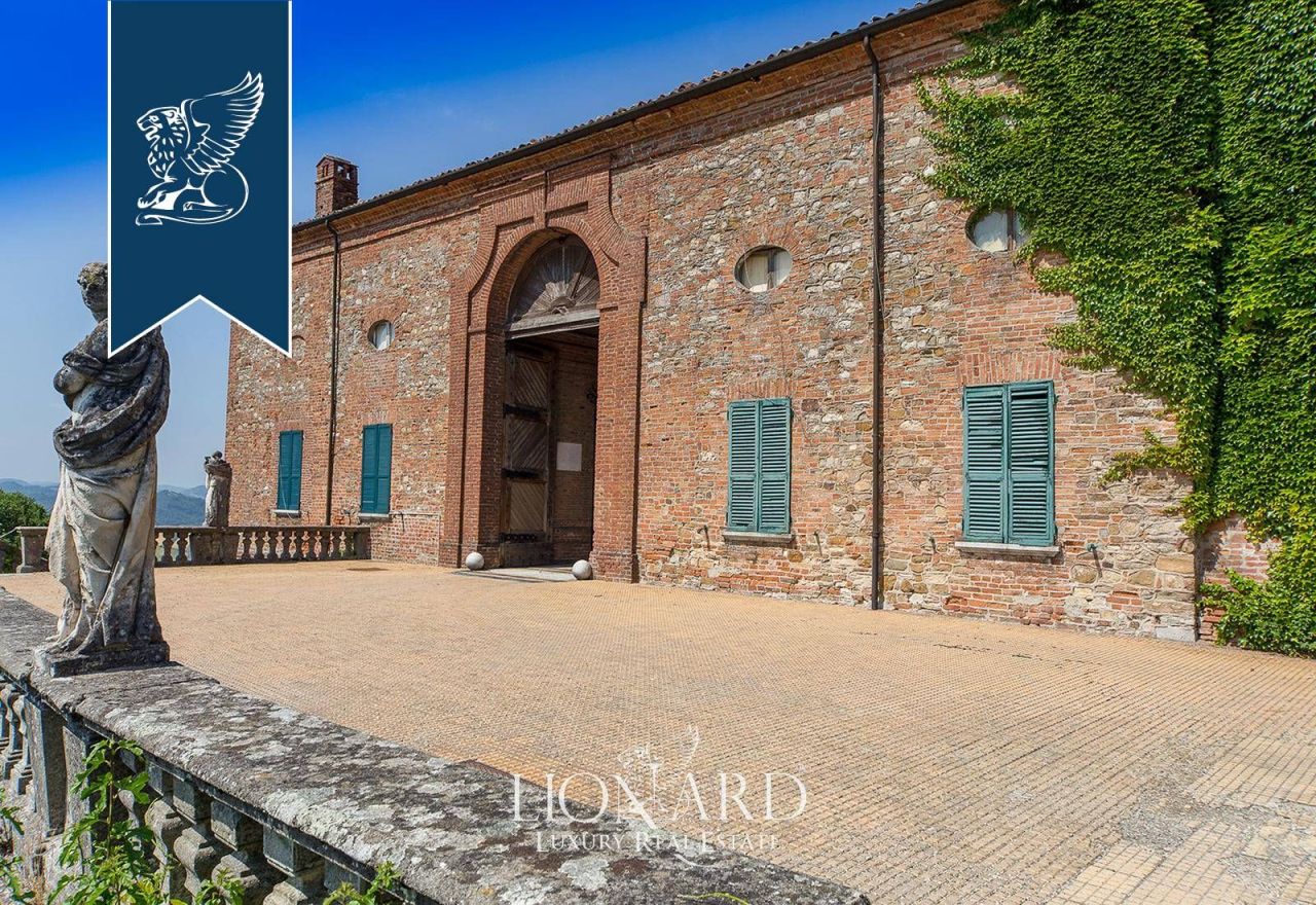 Замок в Павии, Италия, 7 000 м² - фото 12