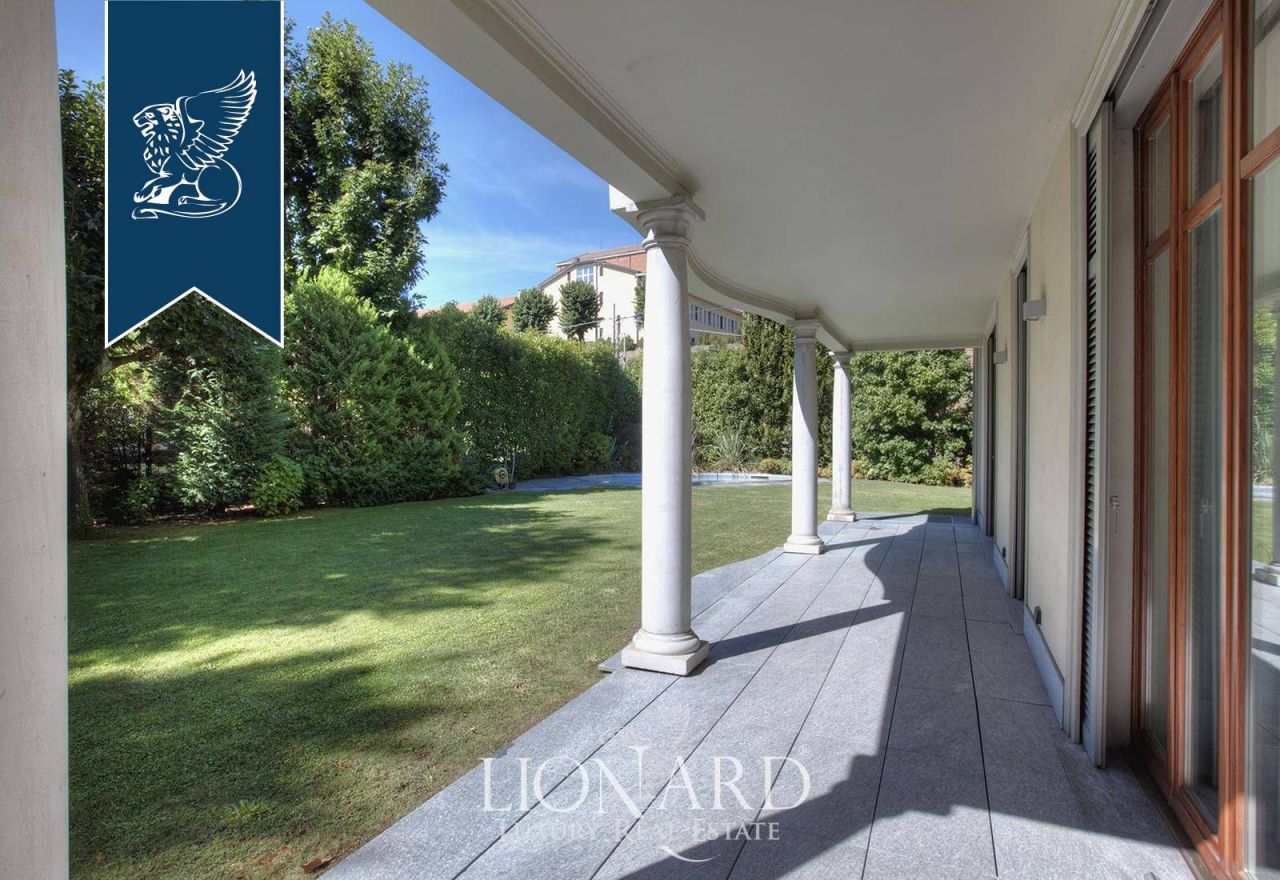 Вилла в Комо, Италия, 500 м² - фото 11