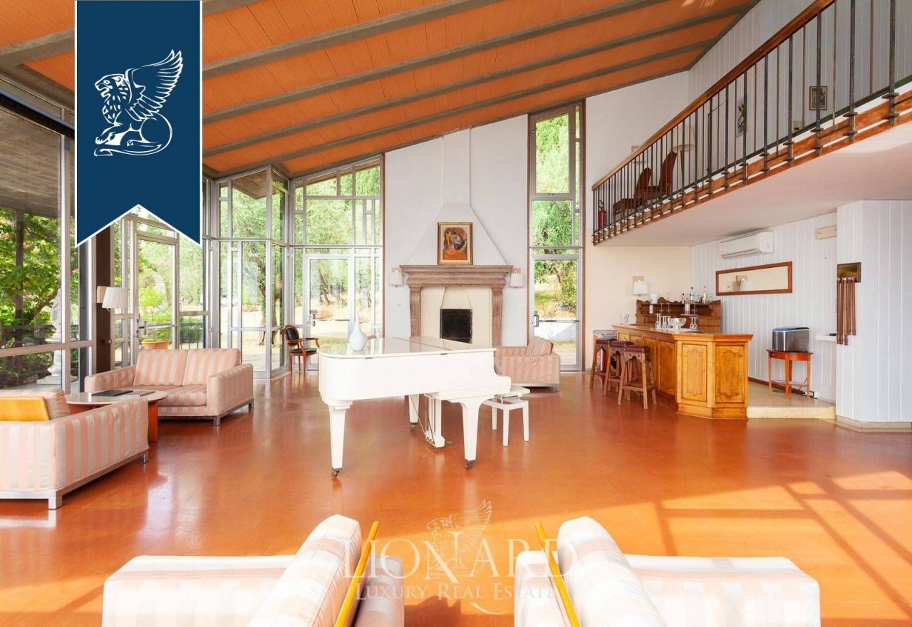 Вилла в Брешии, Италия, 450 м² - фото 11