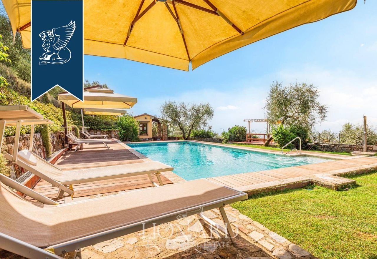 Ферма в Пистое, Италия, 800 м² - фото 11