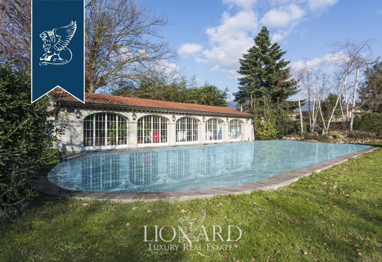 Вилла в Капаннори, Италия, 400 м² - фото 11