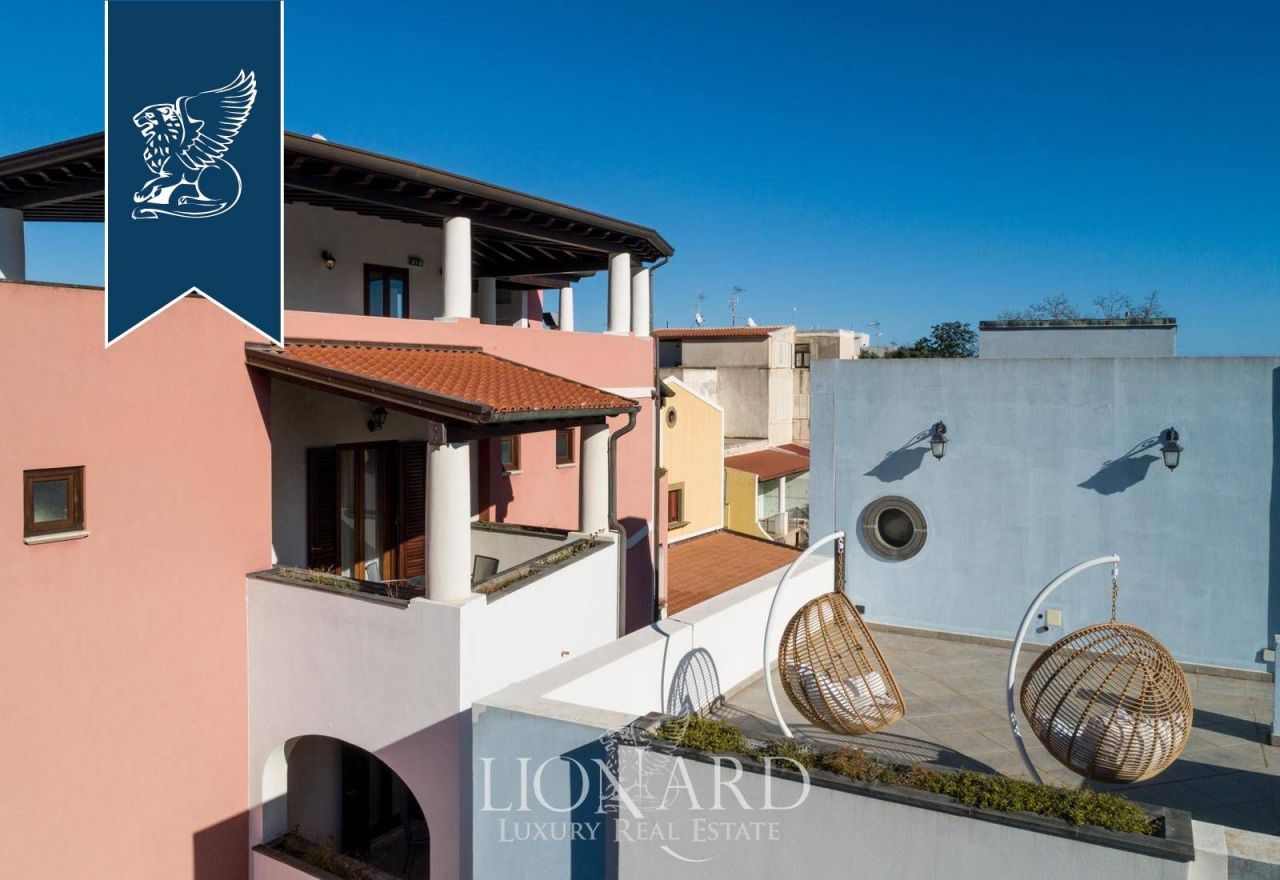 Отель, гостиница на Липари, Италия, 1 300 м² - фото 11