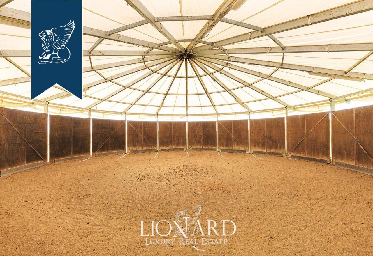 Замок в Алессандрии, Италия, 1 000 м² - фото 11