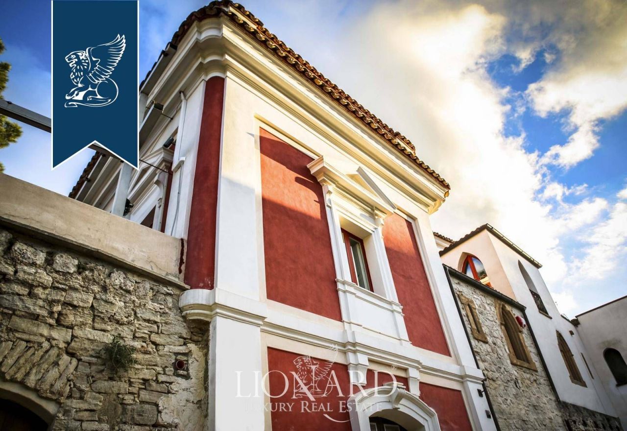 Вилла в Кальтаниссетте, Италия, 1 700 м² - фото 11