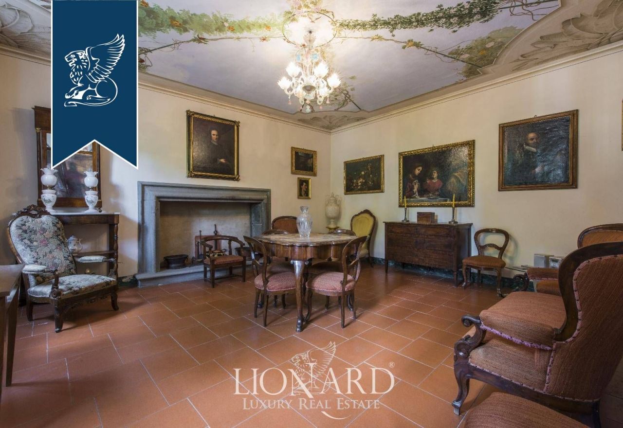 Вилла в Прато, Италия, 1 000 м² - фото 12