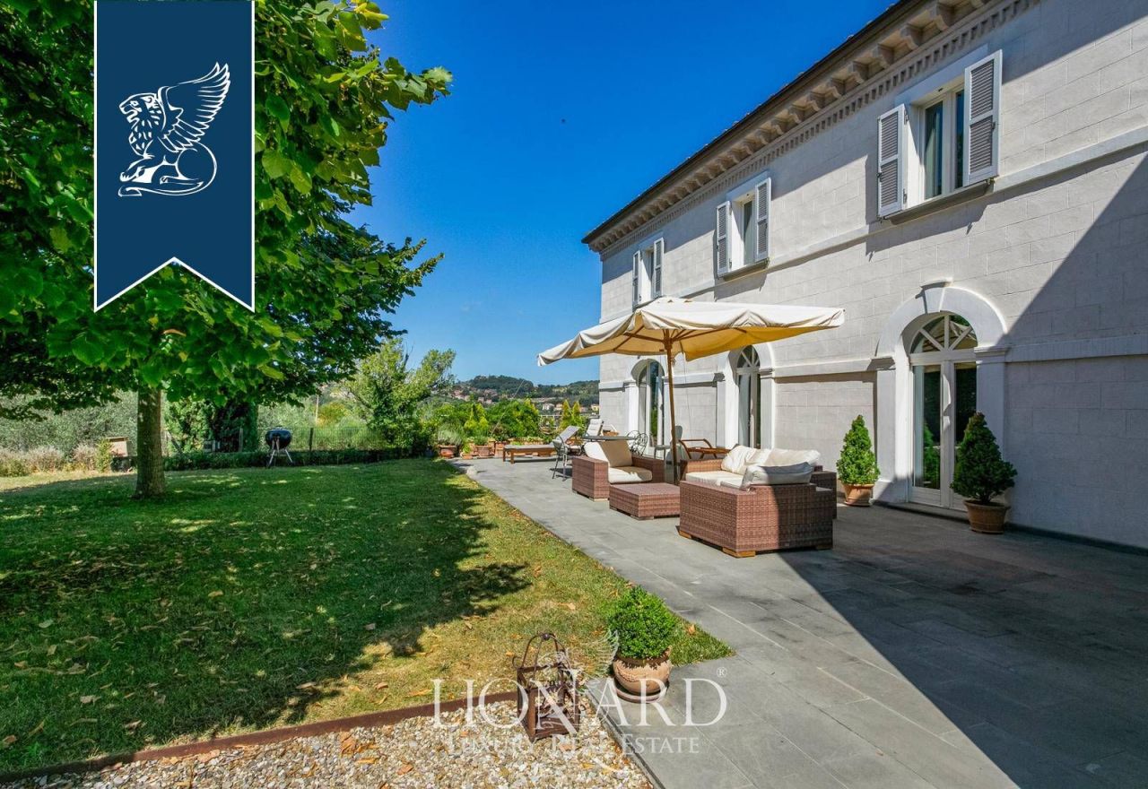 Вилла в Перудже, Италия, 600 м² - фото 11