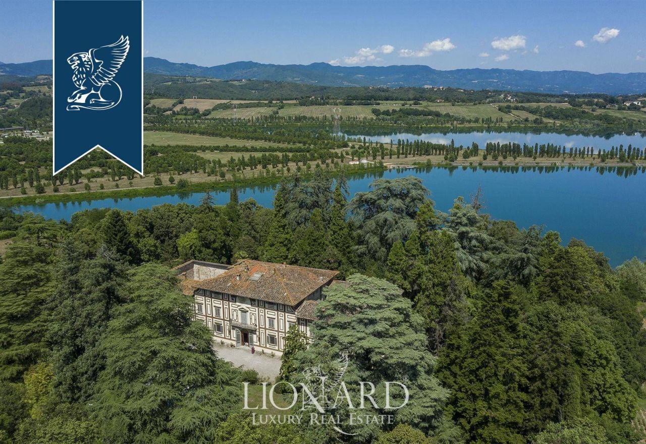 Вилла во Флоренции, Италия, 2 000 м² - фото 11