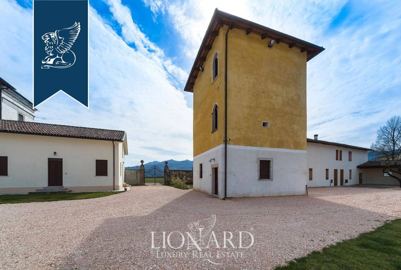 Вилла в Виченце, Италия, 5 000 м² - фото 11