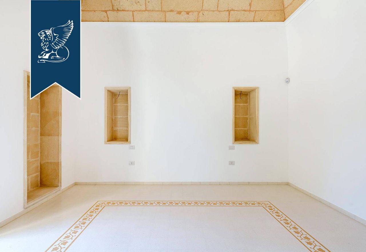 Вилла в Лечче, Италия, 215 м² - фото 13