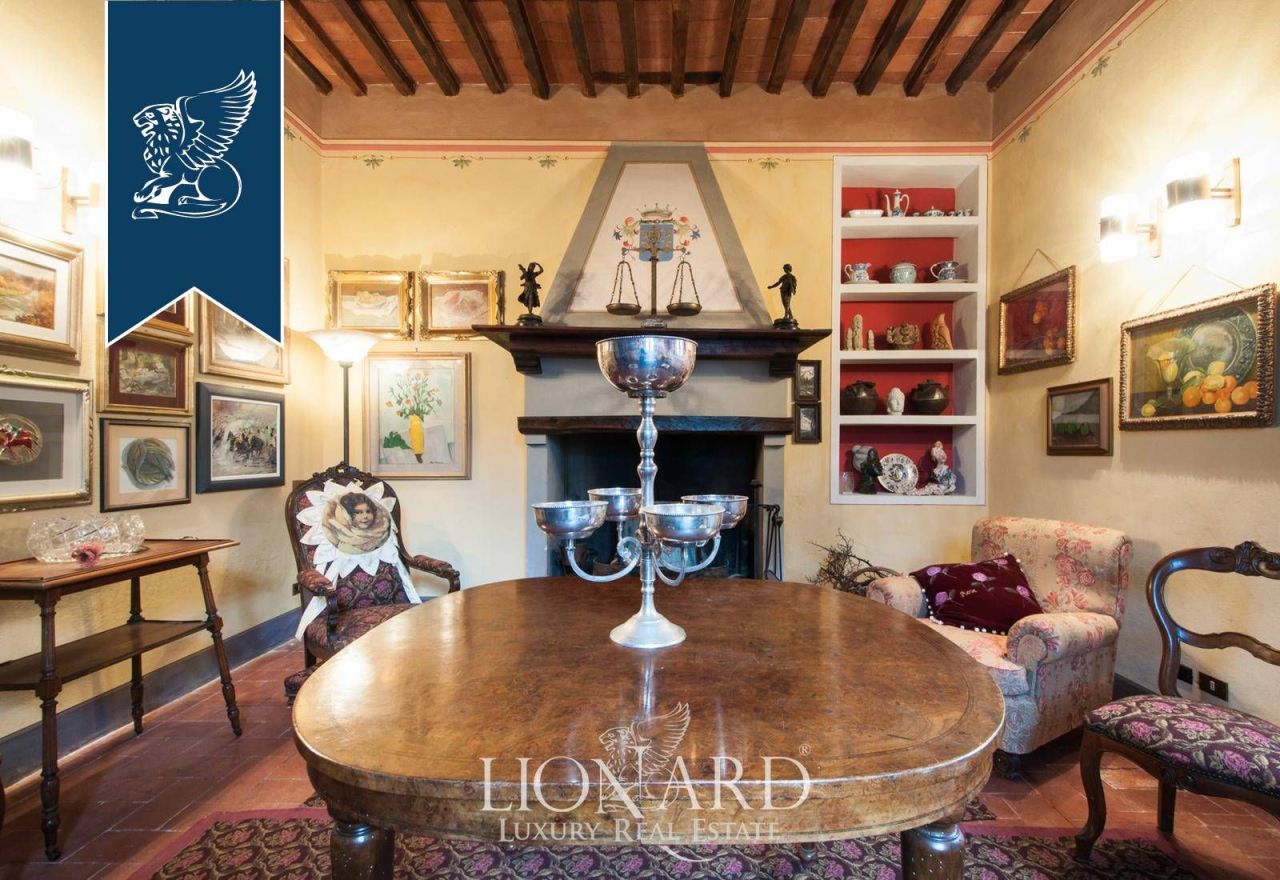 Вилла в Камайоре, Италия, 500 м² - фото 13