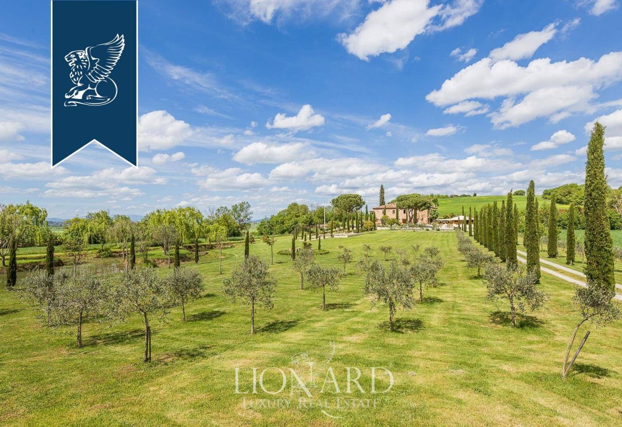 Вилла в Кортоне, Италия, 1 100 м² - фото 13