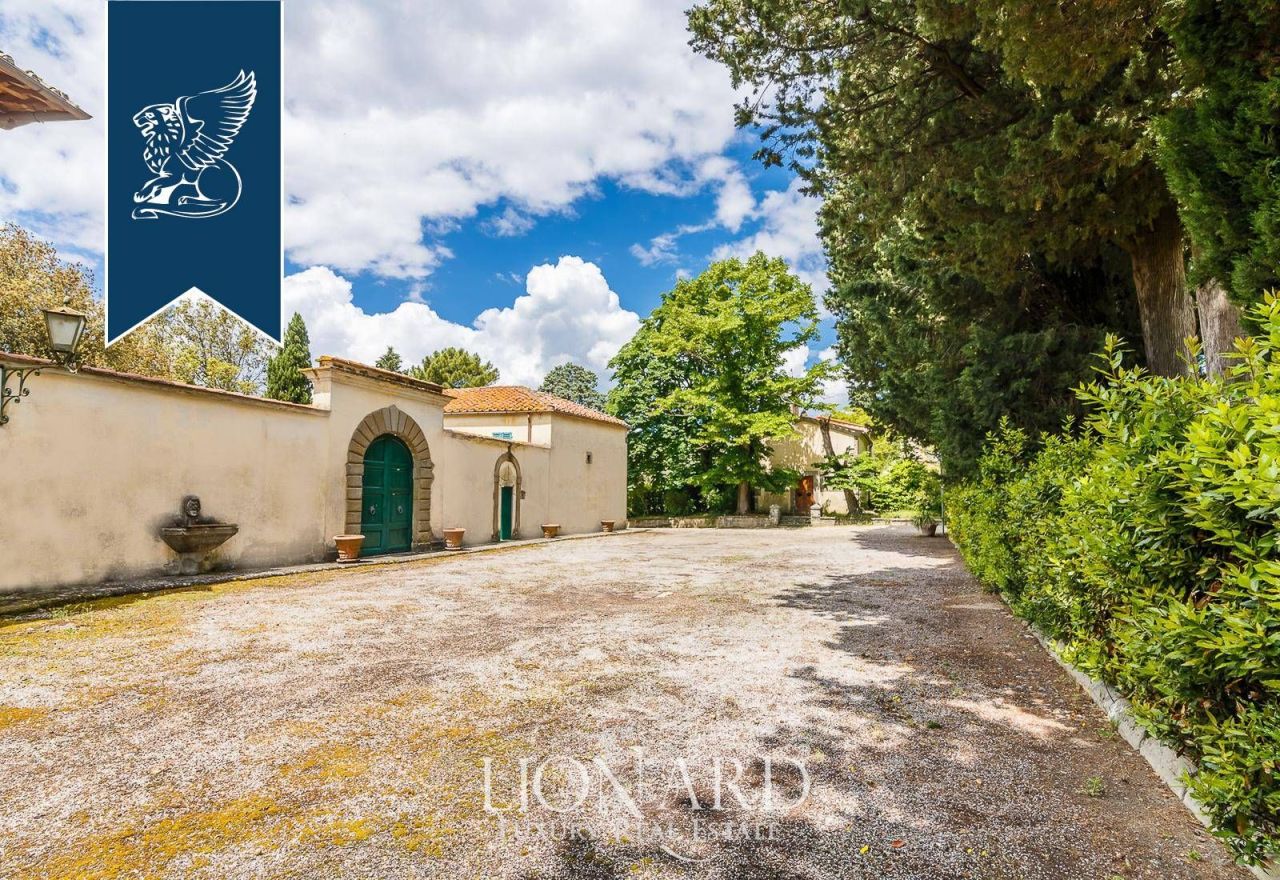 Вилла во Флоренции, Италия, 1 500 м² - фото 13