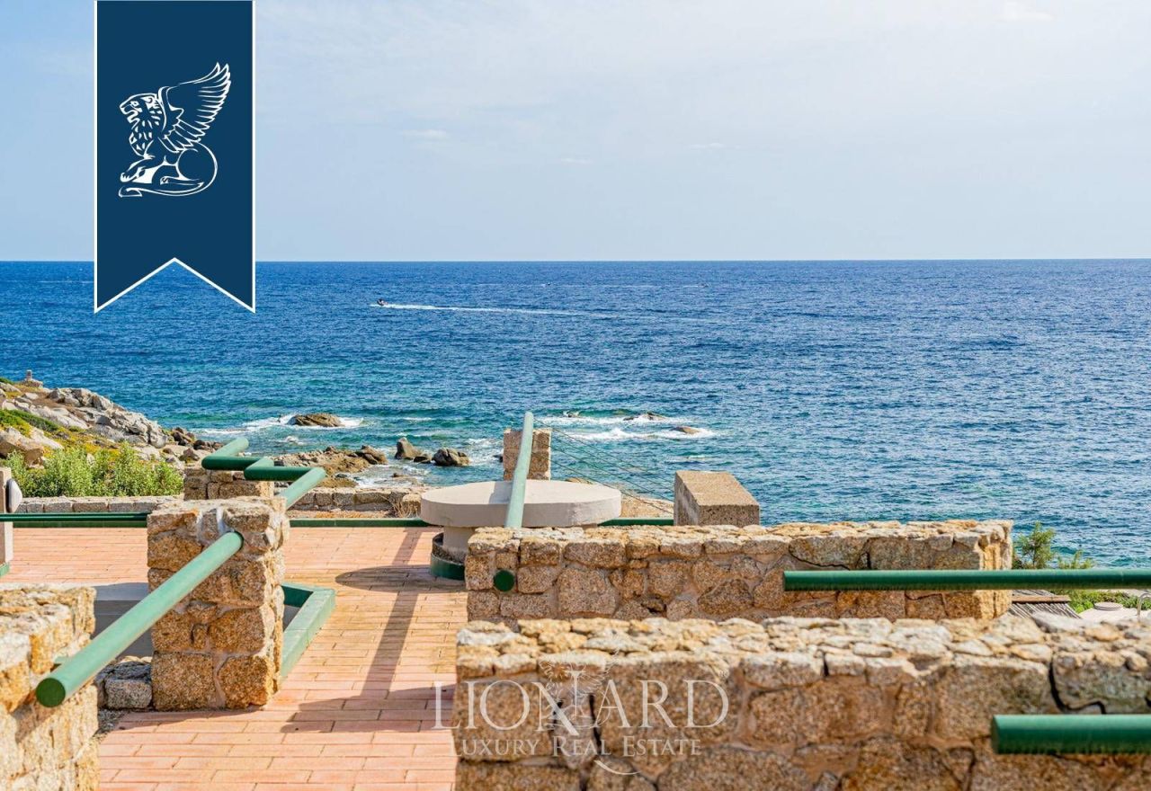 Вилла в Виллазимиусе, Италия, 400 м² - фото 13