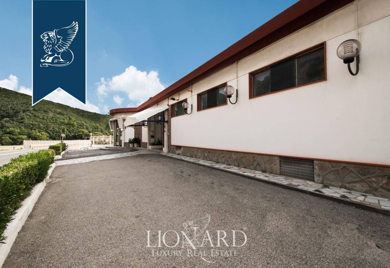 Отель, гостиница в Ливорно, Италия, 860 м² - фото 13