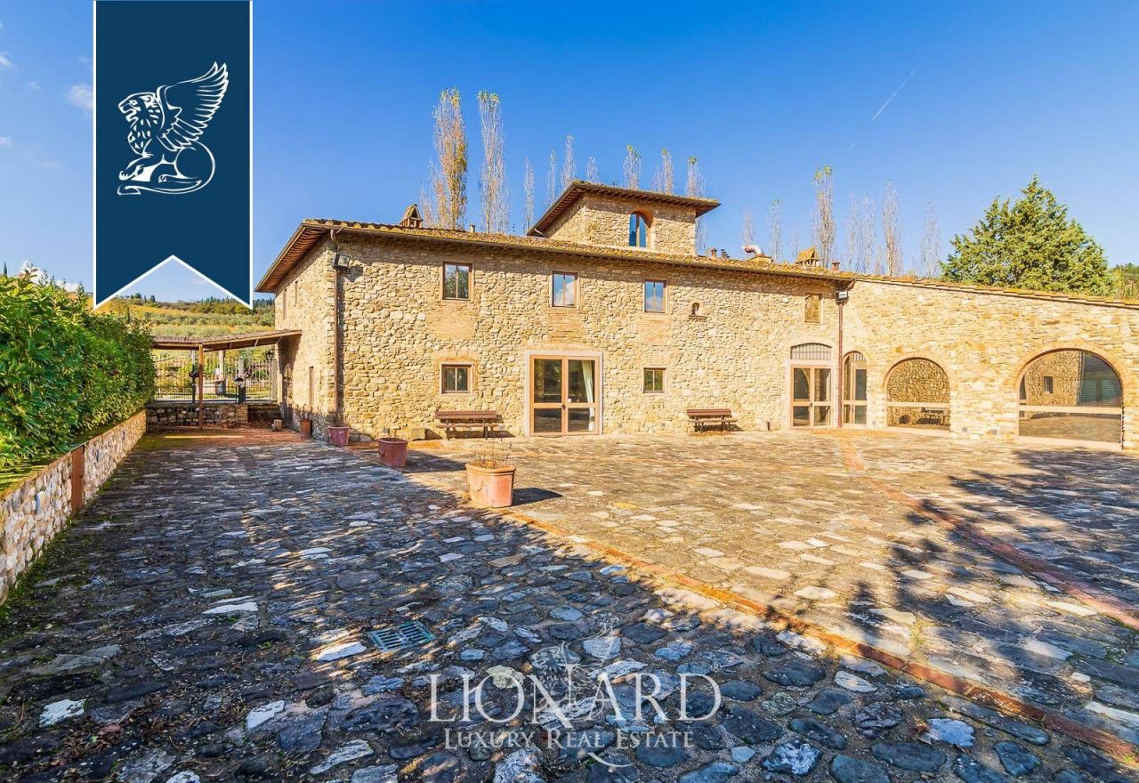 Отель, гостиница в Понтассьеве, Италия, 1 000 м² - фото 13