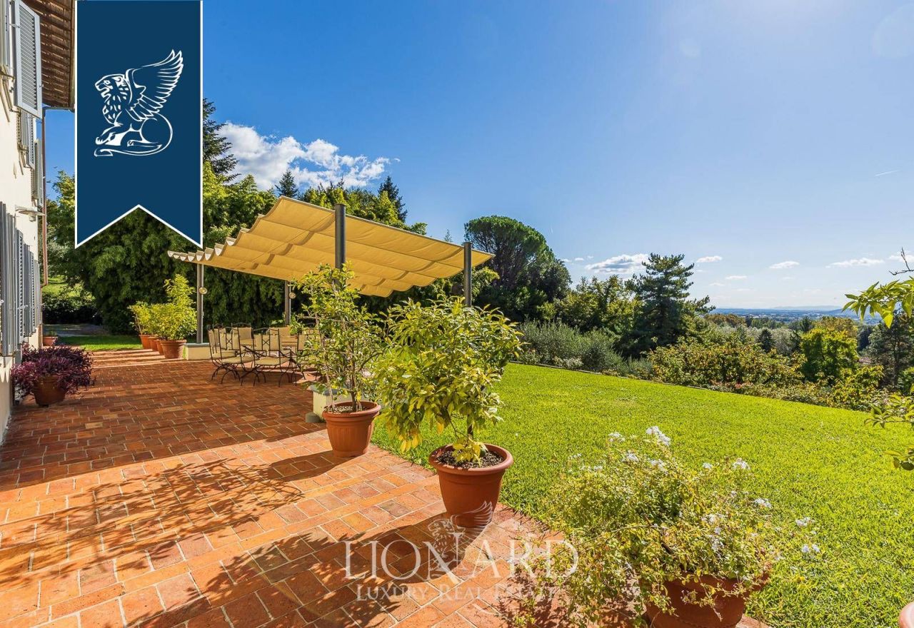 Вилла в Капаннори, Италия, 900 м² - фото 13