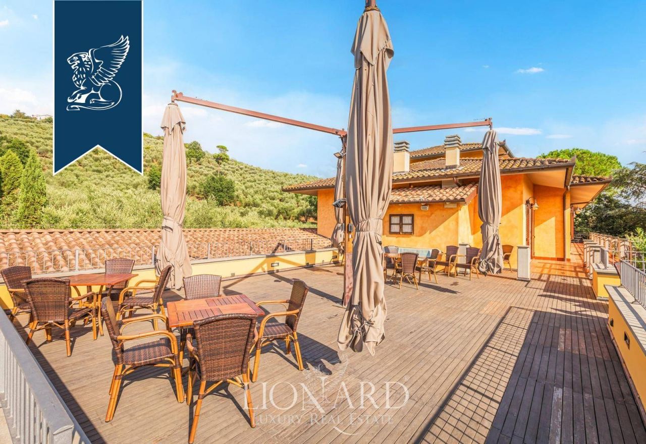 Ферма в Пистое, Италия, 1 296 м² - фото 13