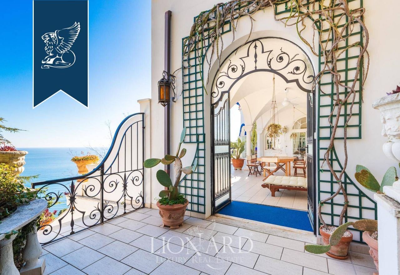 Вилла в Вентимилье, Италия, 450 м² - фото 13