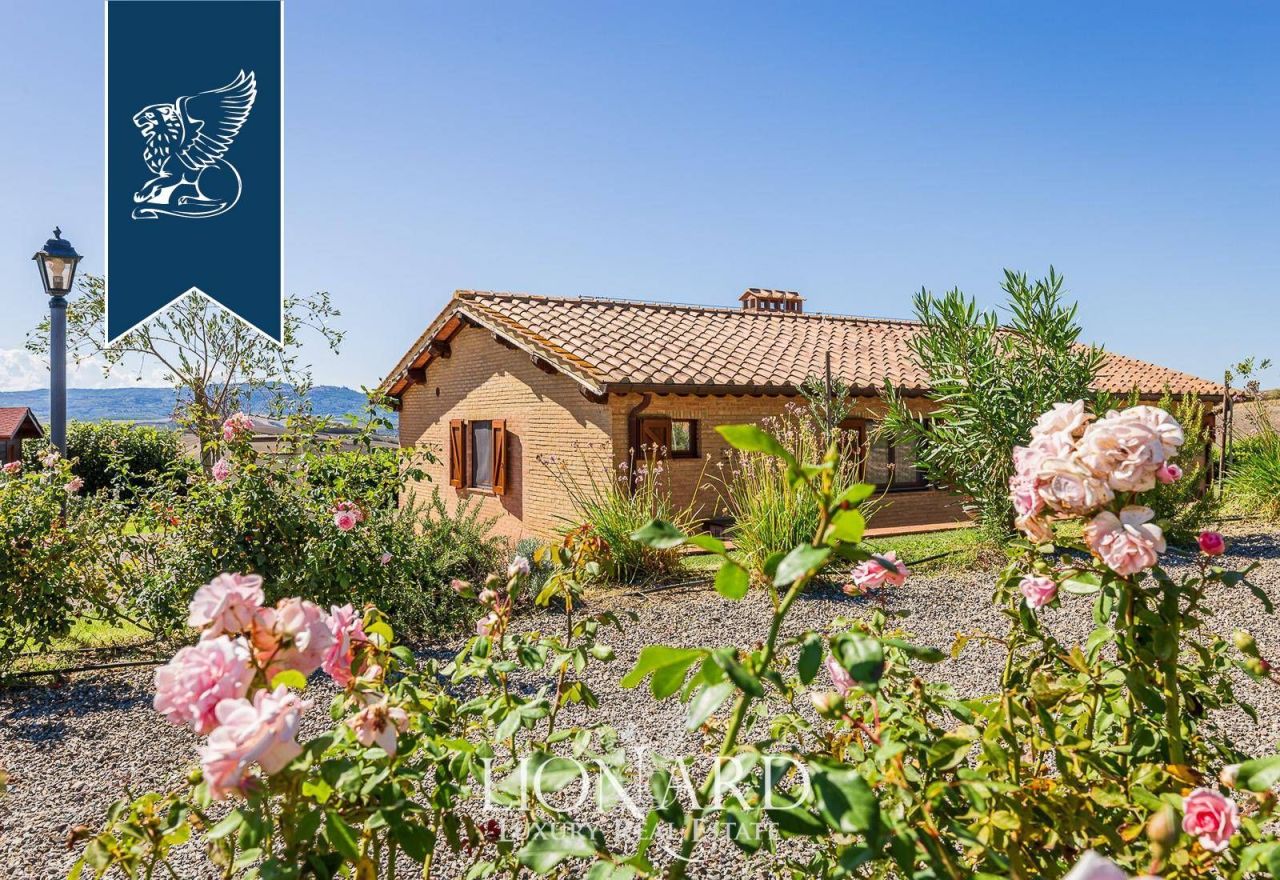 Ферма в Монтальчино, Италия, 1 800 м² - фото 13