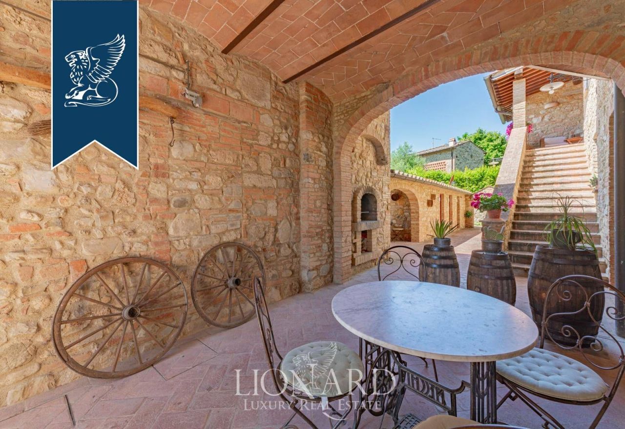 Ферма в Сиене, Италия, 550 м² - фото 13