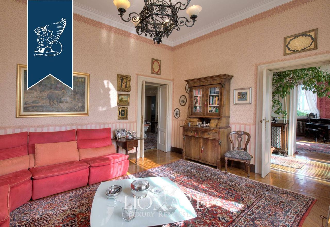 Вилла в Милане, Италия, 560 м² - фото 13