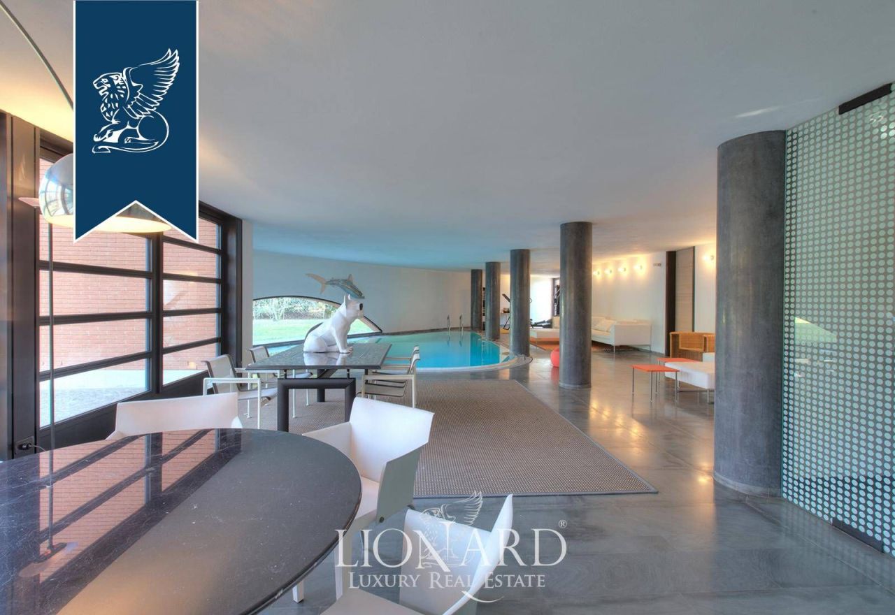 Вилла в Монце, Италия, 1 000 м² - фото 13