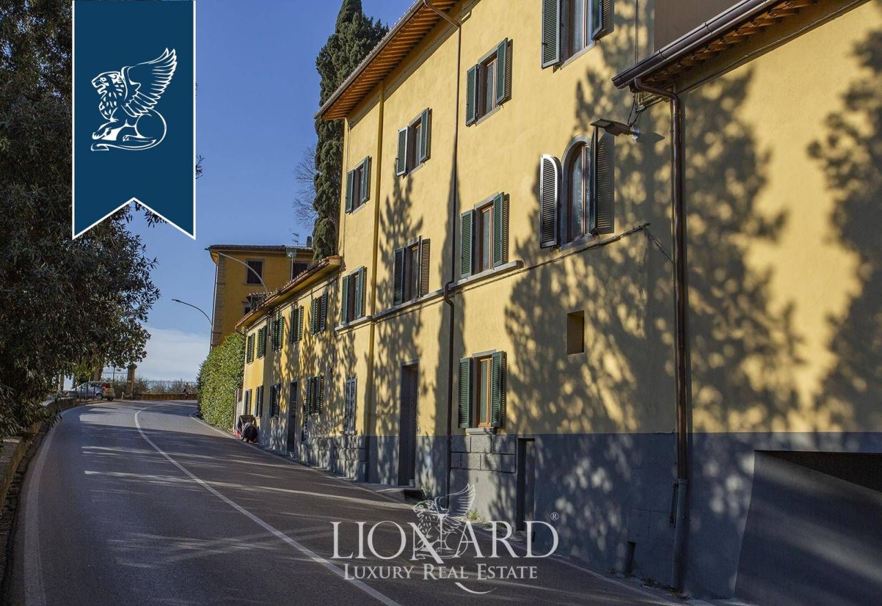 Вилла во Флоренции, Италия, 726 м² - фото 13