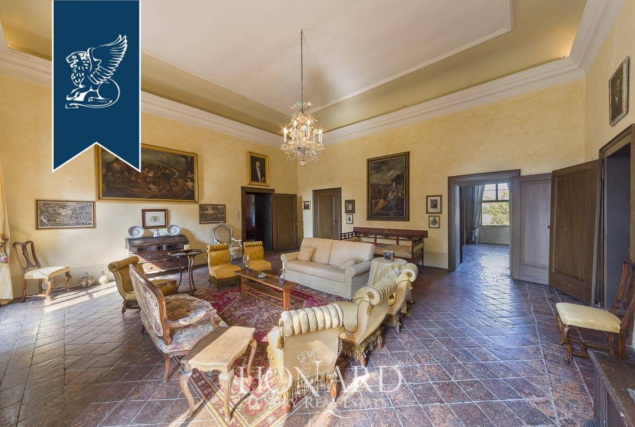 Замок в Мантуе, Италия, 2 500 м² - фото 13