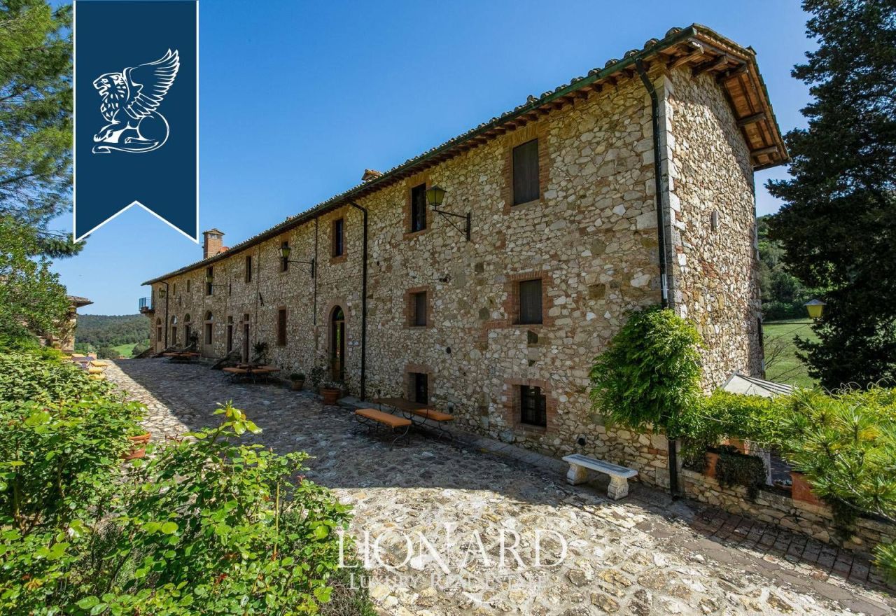 Дом в Сиене, Италия, 1 900 м² - фото 13