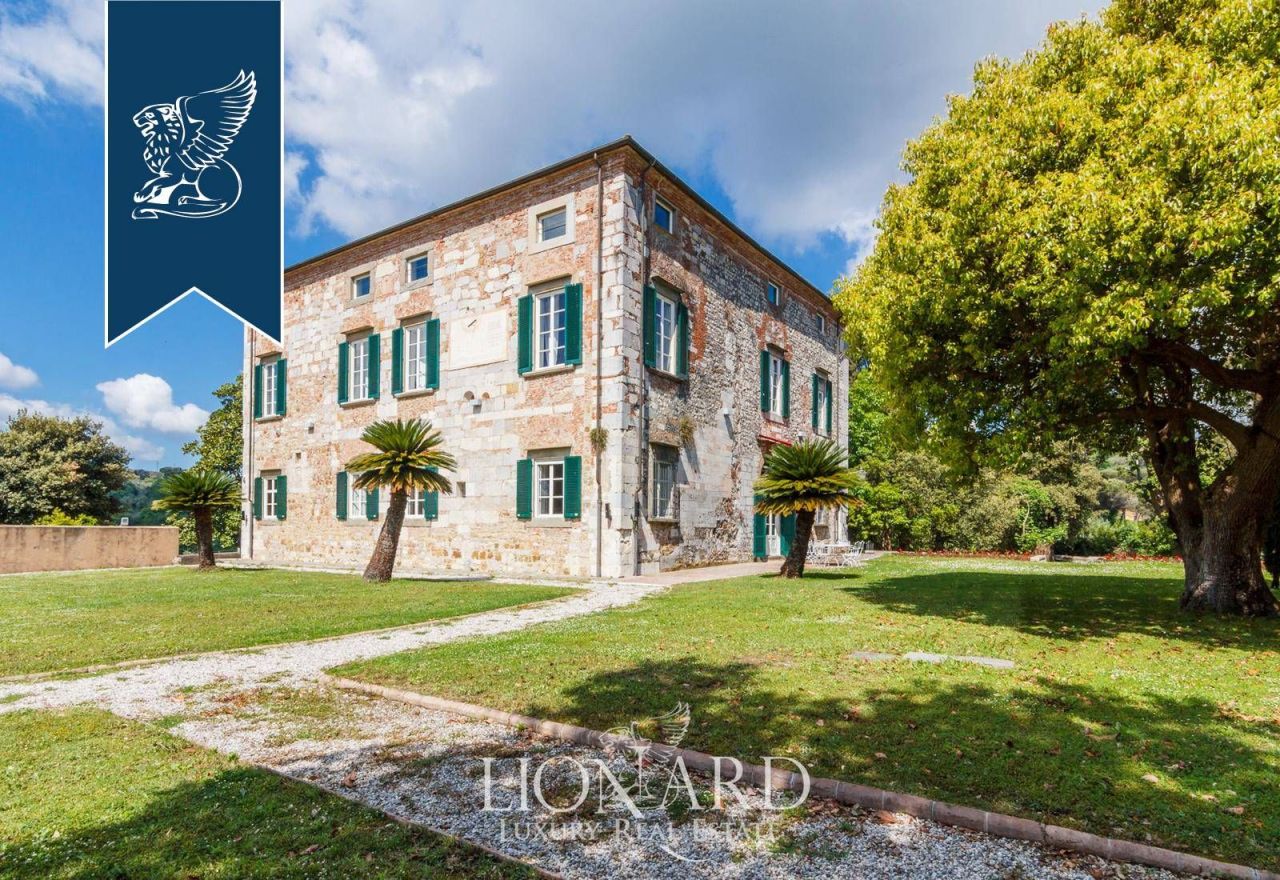 Замок в Пизе, Италия, 1 340 м² - фото 13