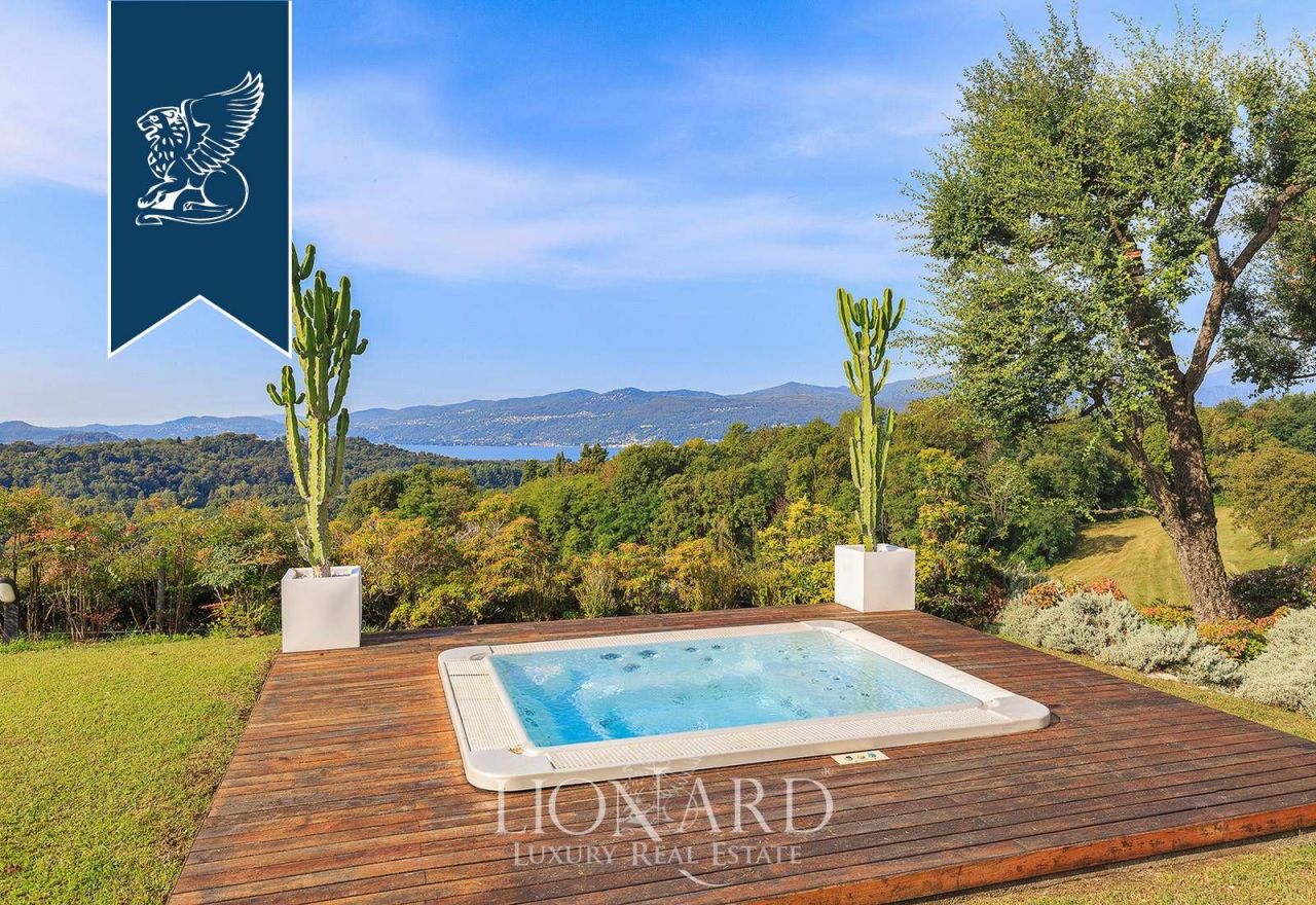 Вилла в Безоццо, Италия, 510 м² - фото 13