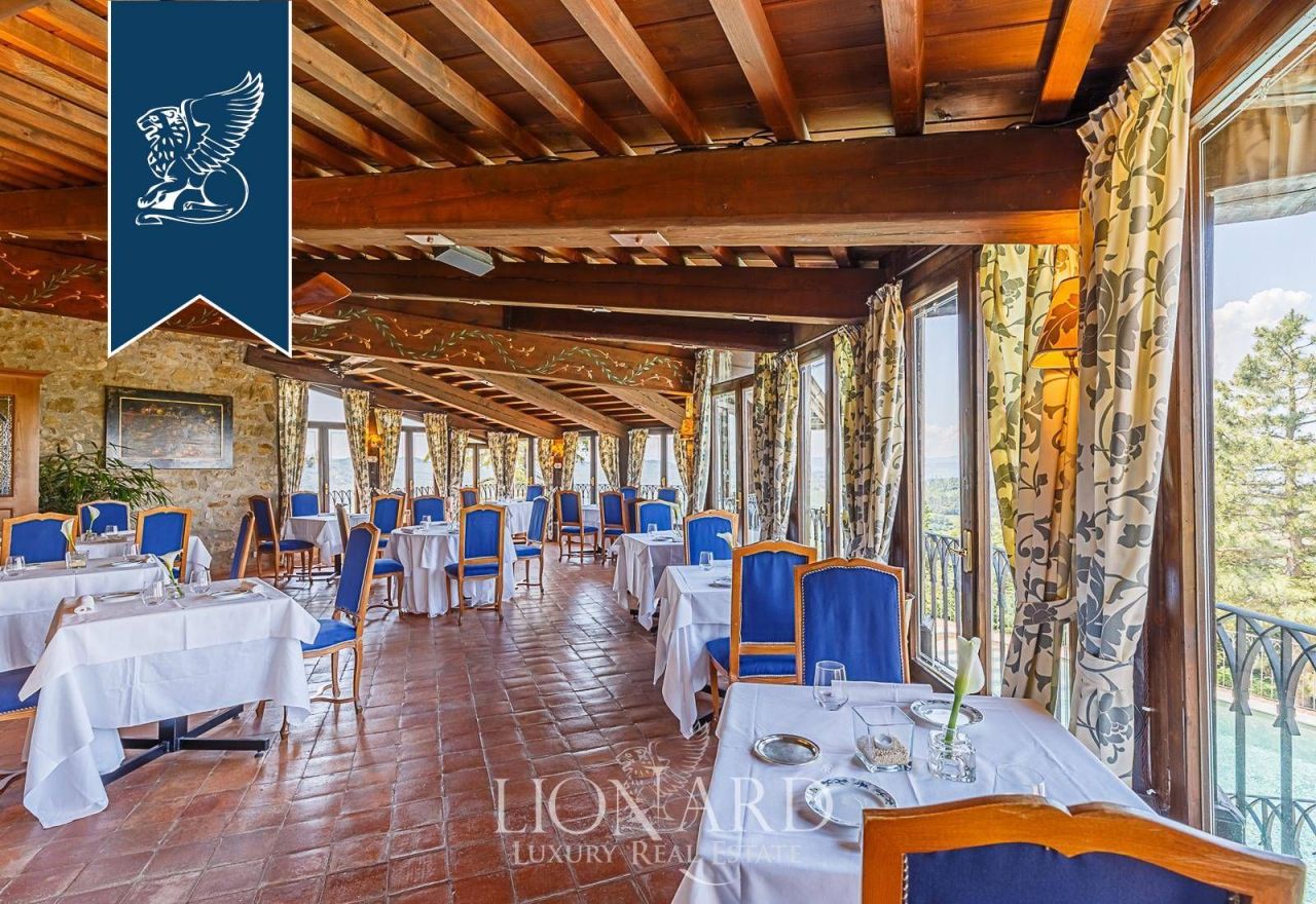 Дом в Коллаццоне, Италия, 5 800 м² - фото 13