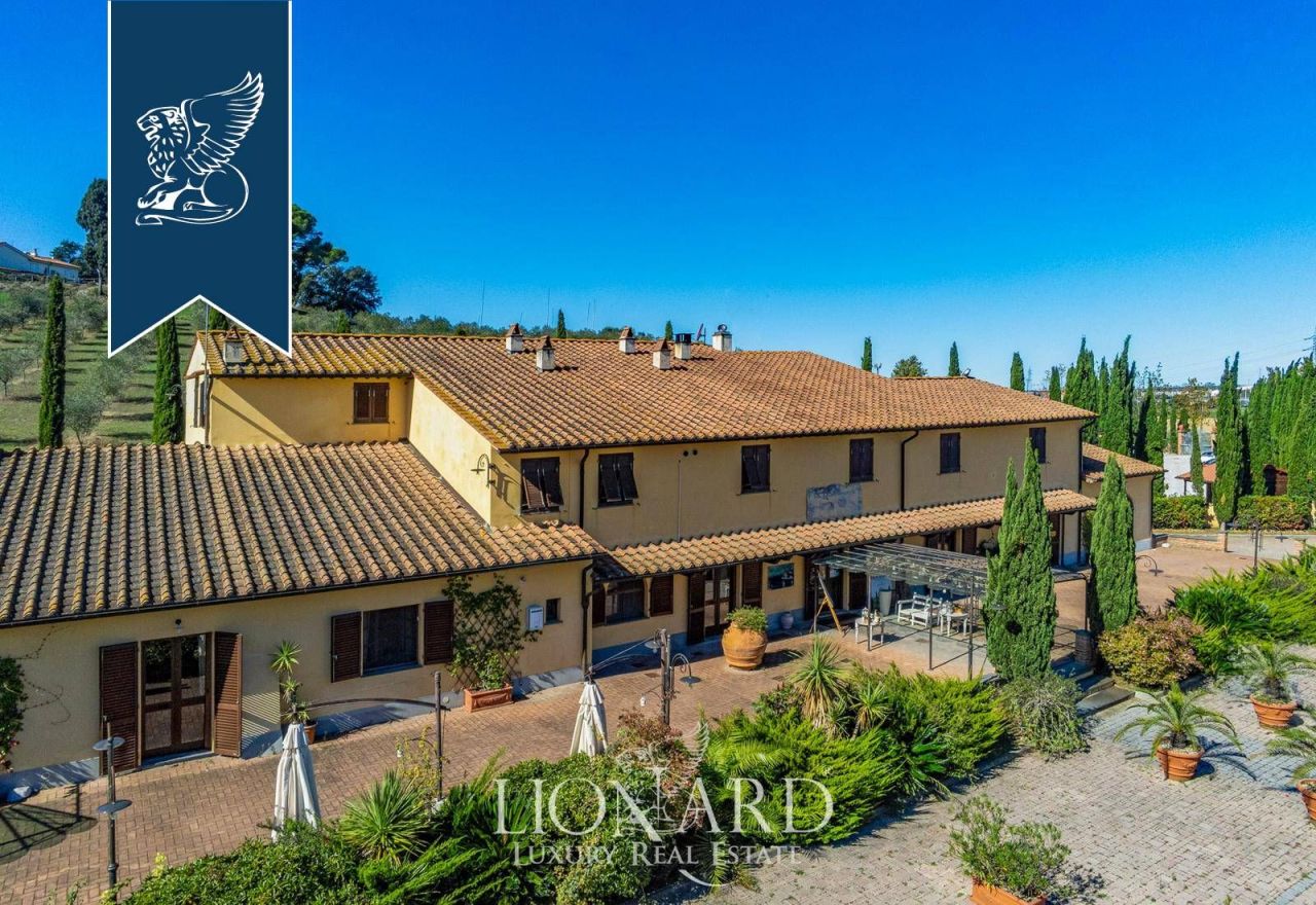 Ферма в Ливорно, Италия, 3 000 м² - фото 13