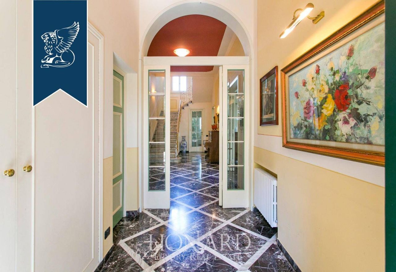 Вилла в Лукке, Италия, 600 м² - фото 13