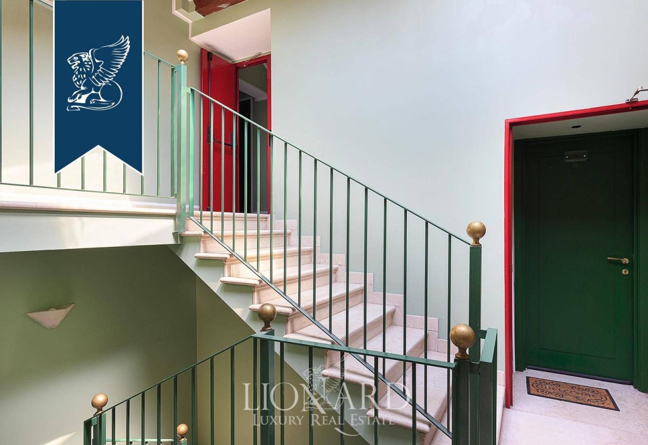 Дом в Брешии, Италия, 3 230 м² - фото 13