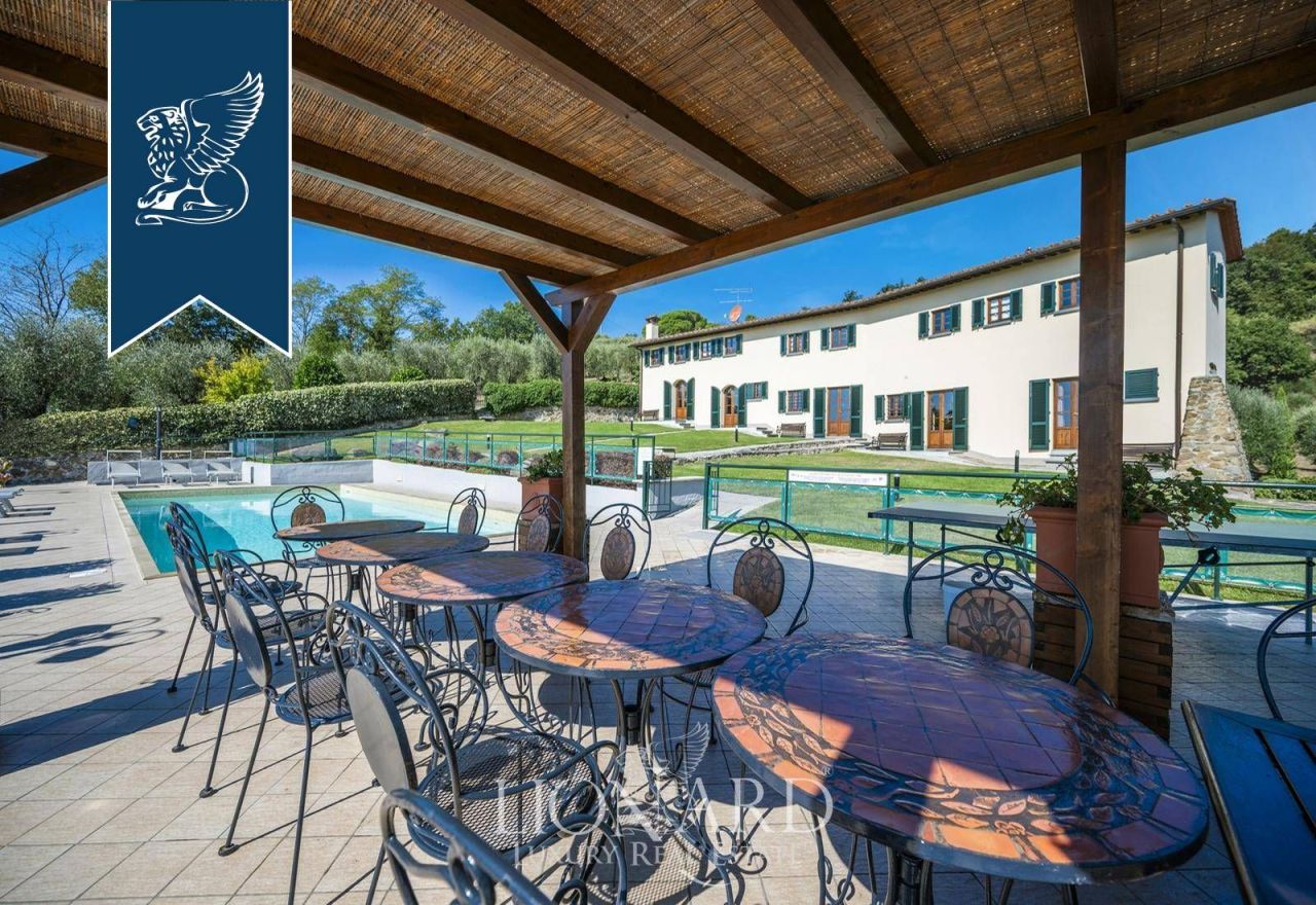 Вилла в Пистое, Италия, 600 м² - фото 13