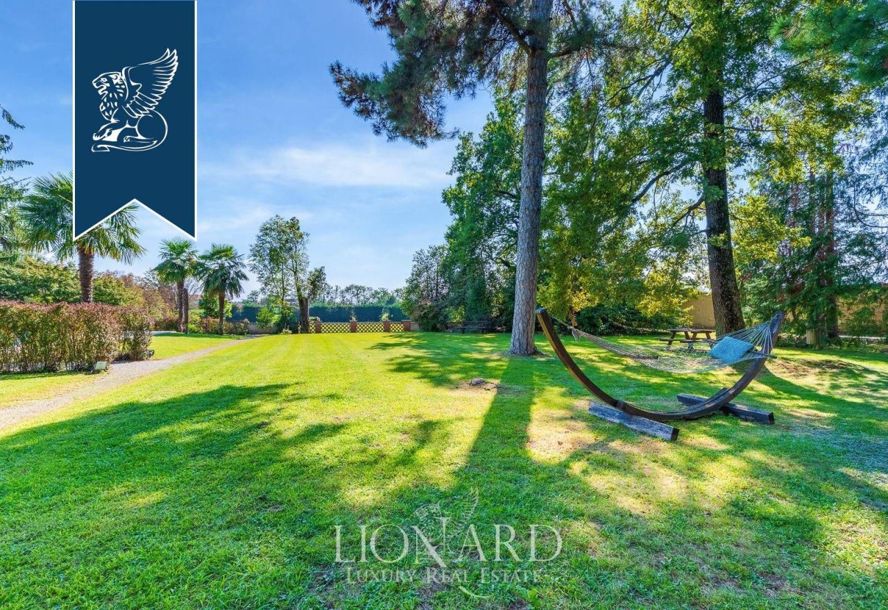 Вилла в Турине, Италия, 1 157 м² - фото 13