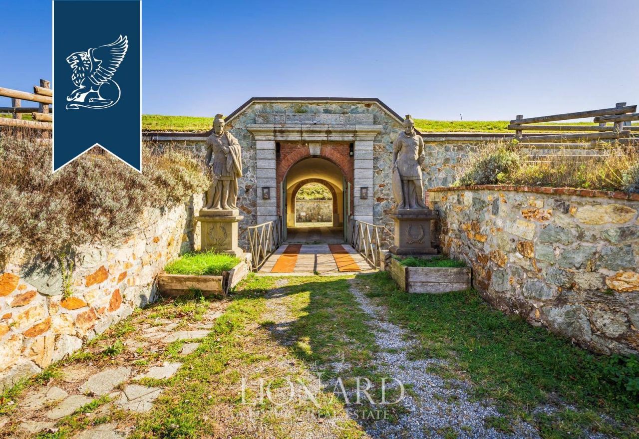 Замок в Савоне, Италия, 1 251 м² - фото 13