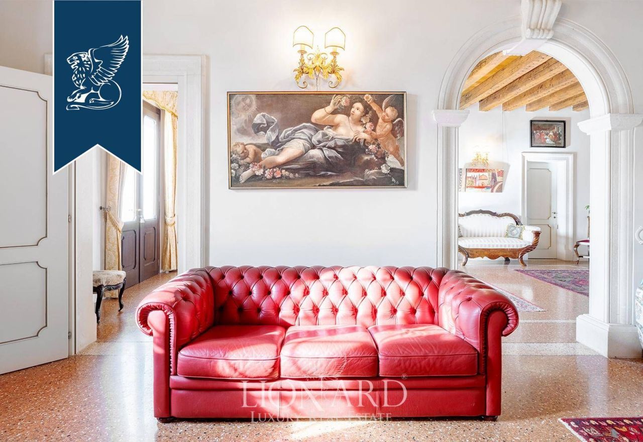 Ферма в Ровиго, Италия, 800 м² - фото 13