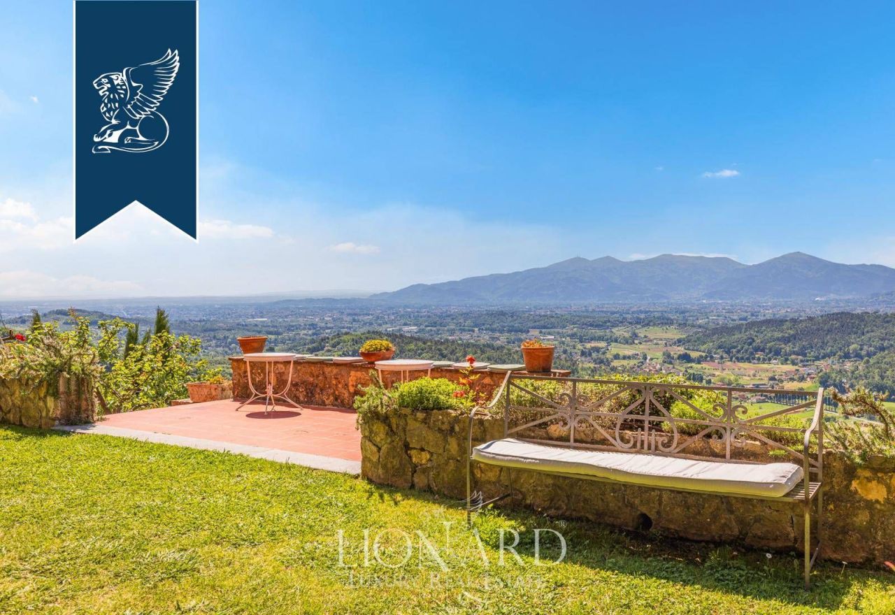 Вилла в Лукке, Италия, 1 100 м² - фото 13