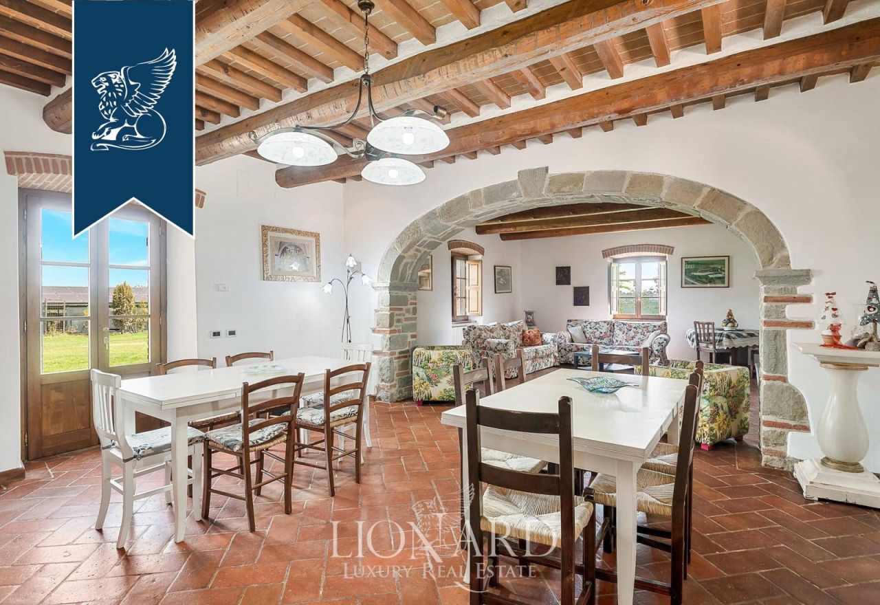 Вилла в Лучиньяно, Италия, 550 м² - фото 12