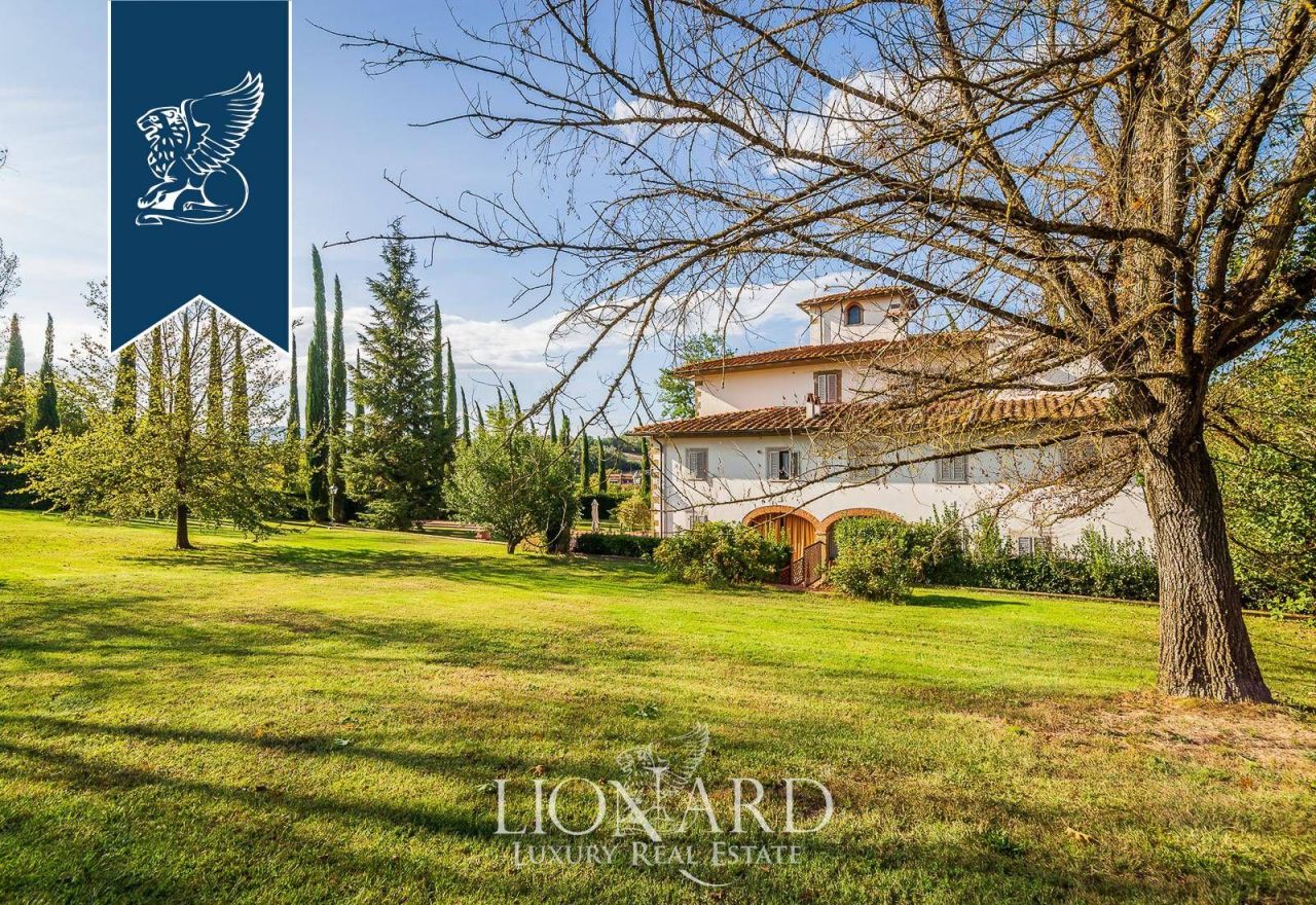 Вилла во Флоренции, Италия, 1 500 м² - фото 12